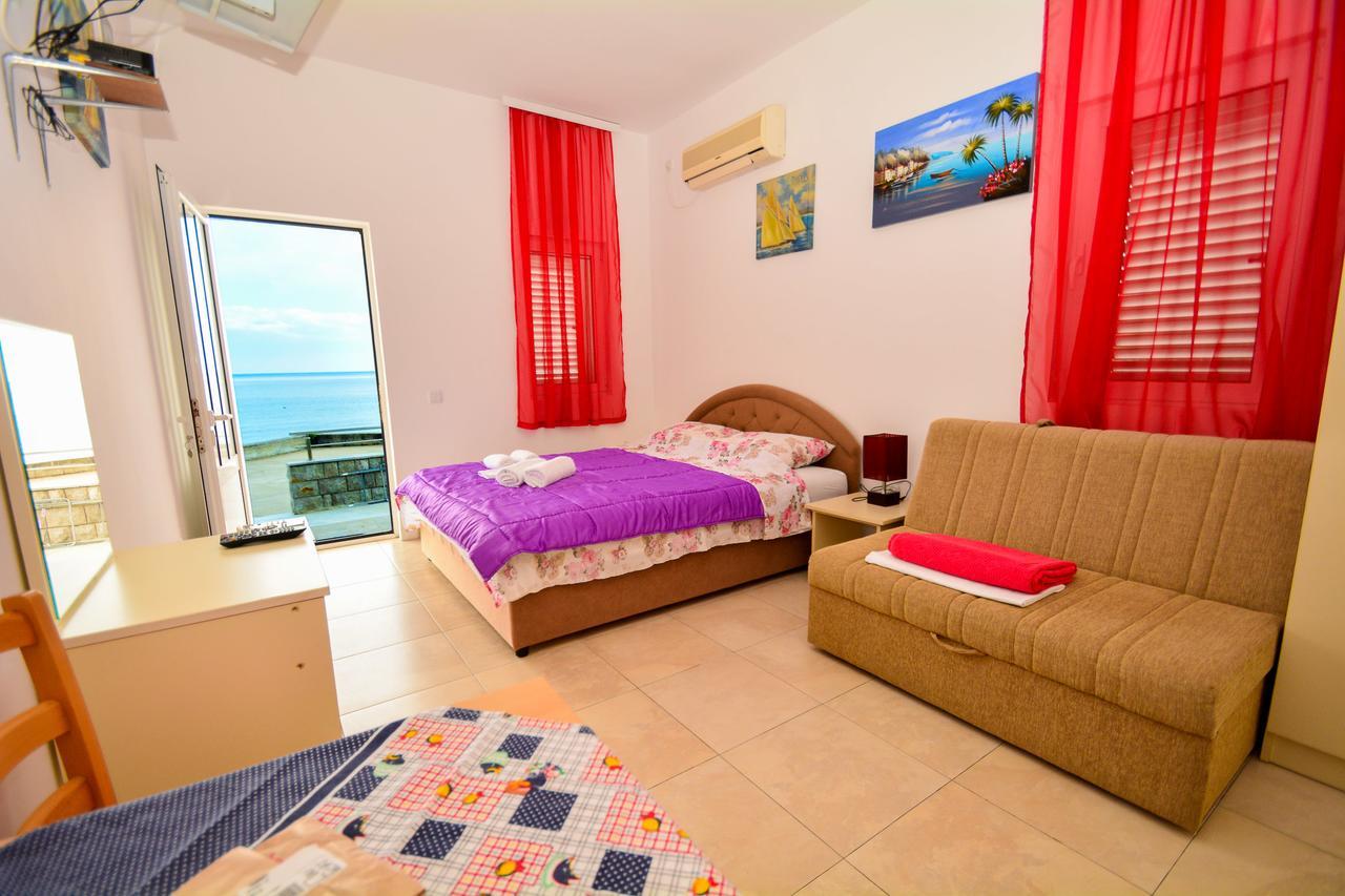 Kristina Jaz Apartment *